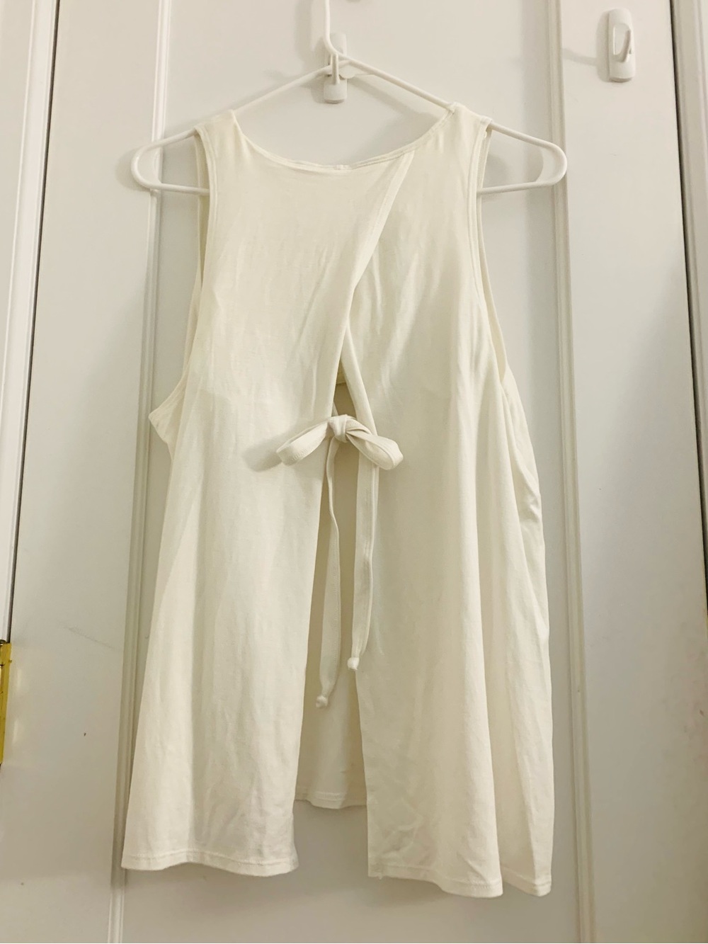 Sleeveless Top - White Open-Back Tie Tank - NWOT